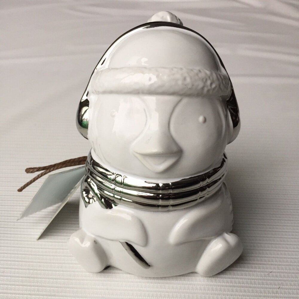 GC Naturals Winter Penguin Potpourri Fragrance Sachet Figurine Christmas Decor